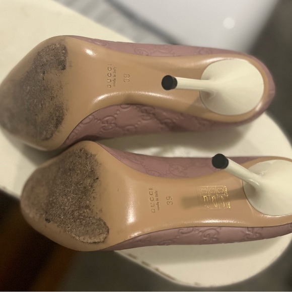 SOLD-  Gucci Monogram heels - Picture 6 of 6